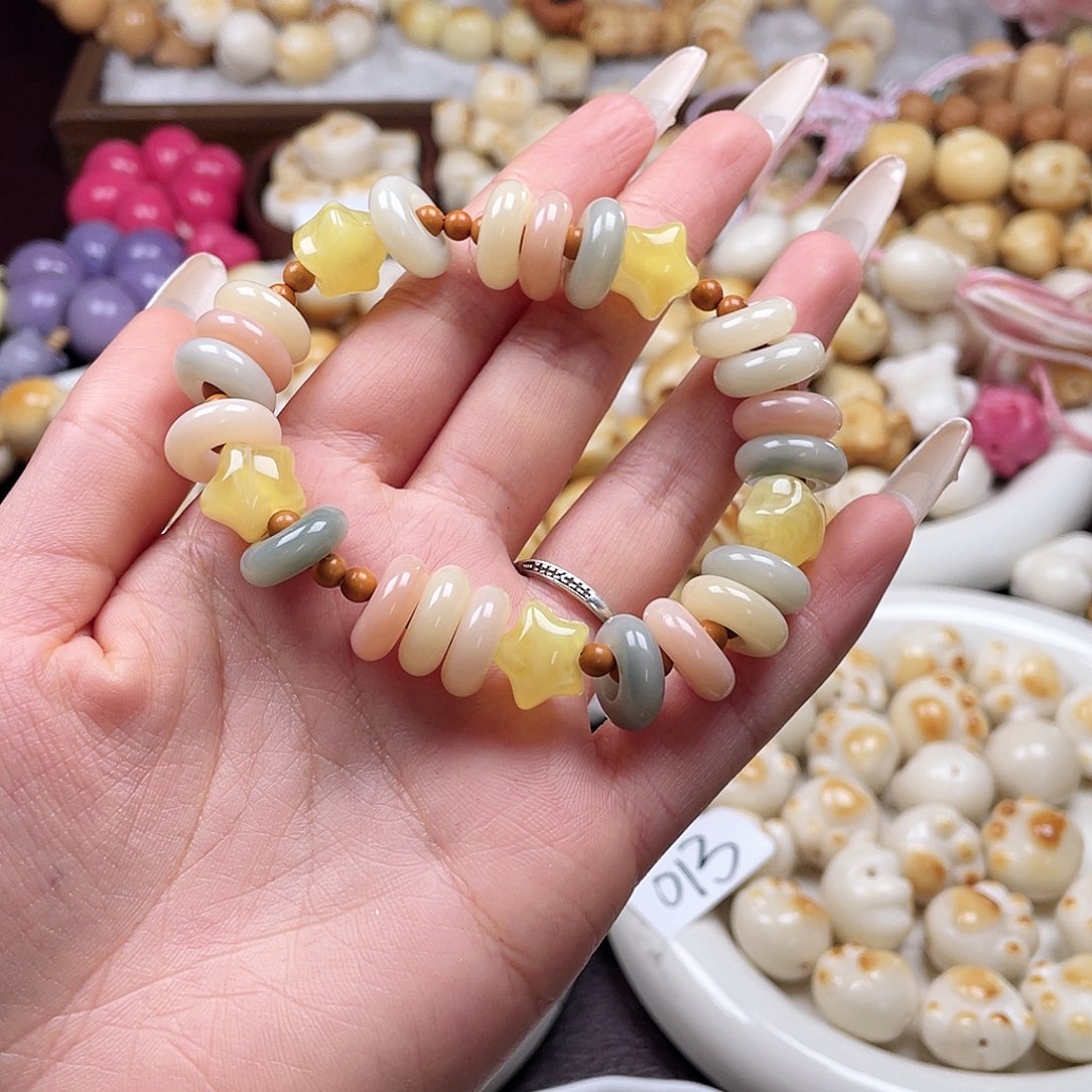 吊坠白玉菩提成品