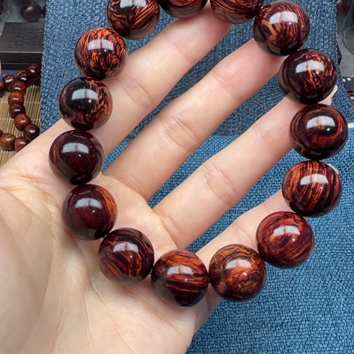 游***8木海南红降花梨公树心油红底火焰纹1.5圆珠
