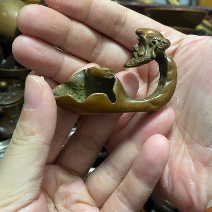 老顽童古玩店鉴赏