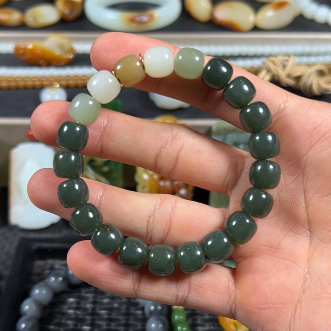 和田玉未镶嵌吊坠(不含链)