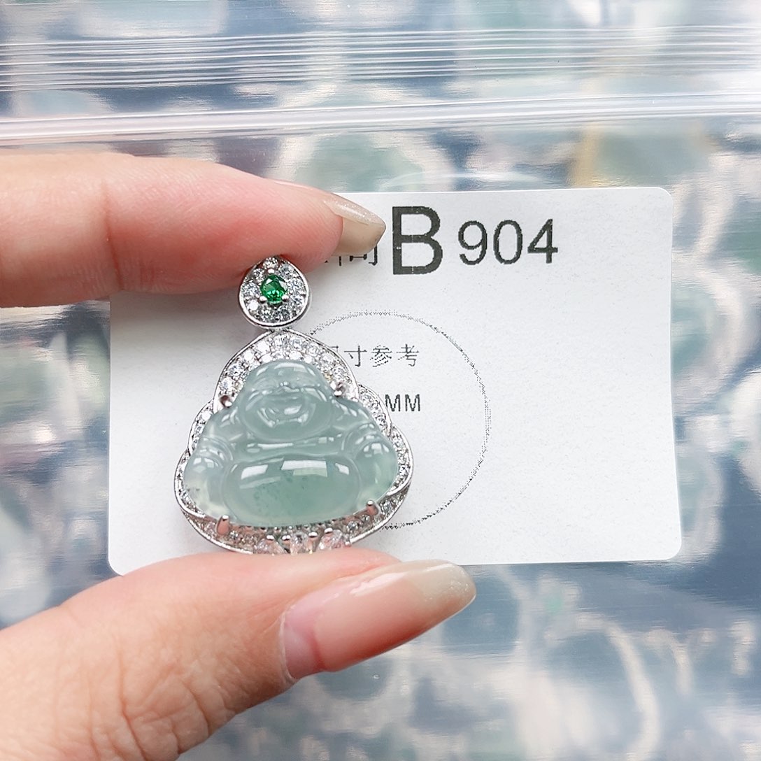 翡翠颈饰未镶嵌翡翠904