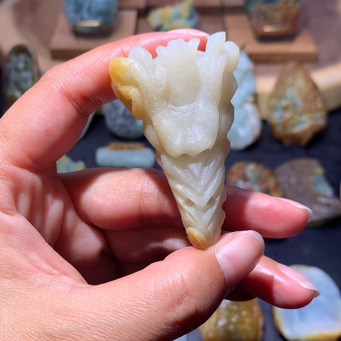 定制翡翠未镶嵌天然翡翠