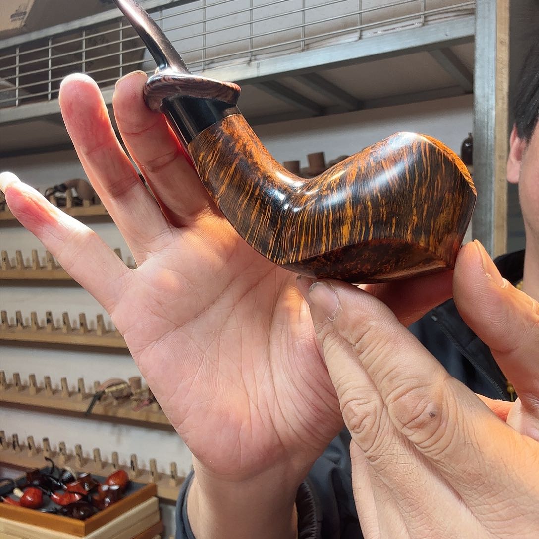 煜**好焦耀烟斗一河豚