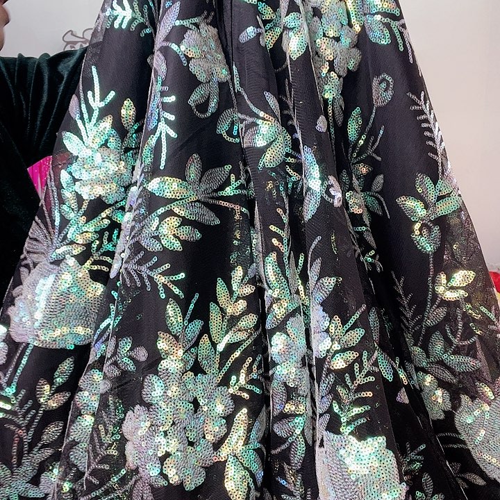 交谊舞和舞蹈表演等艺术