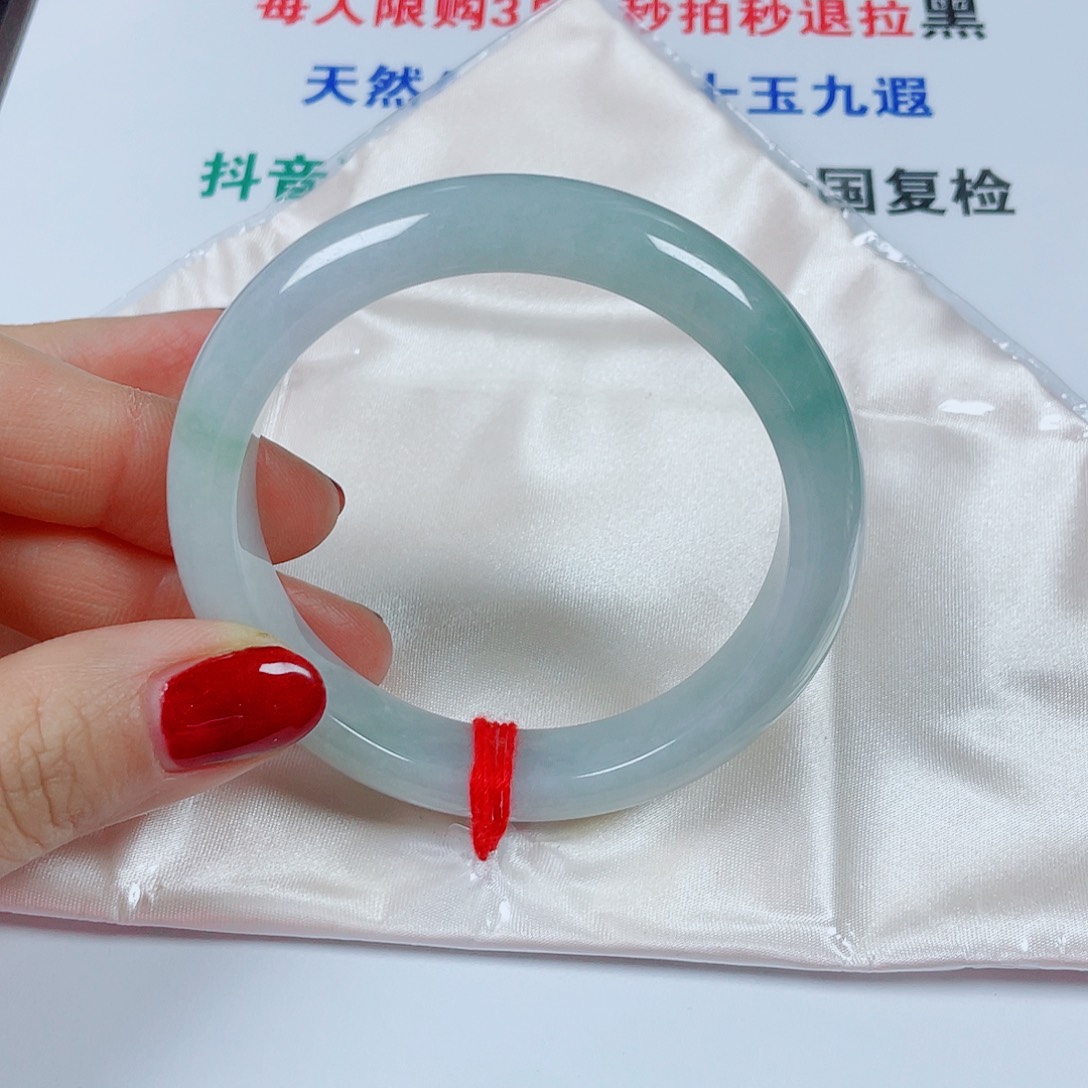 ****s翡翠未镶嵌手镯天然