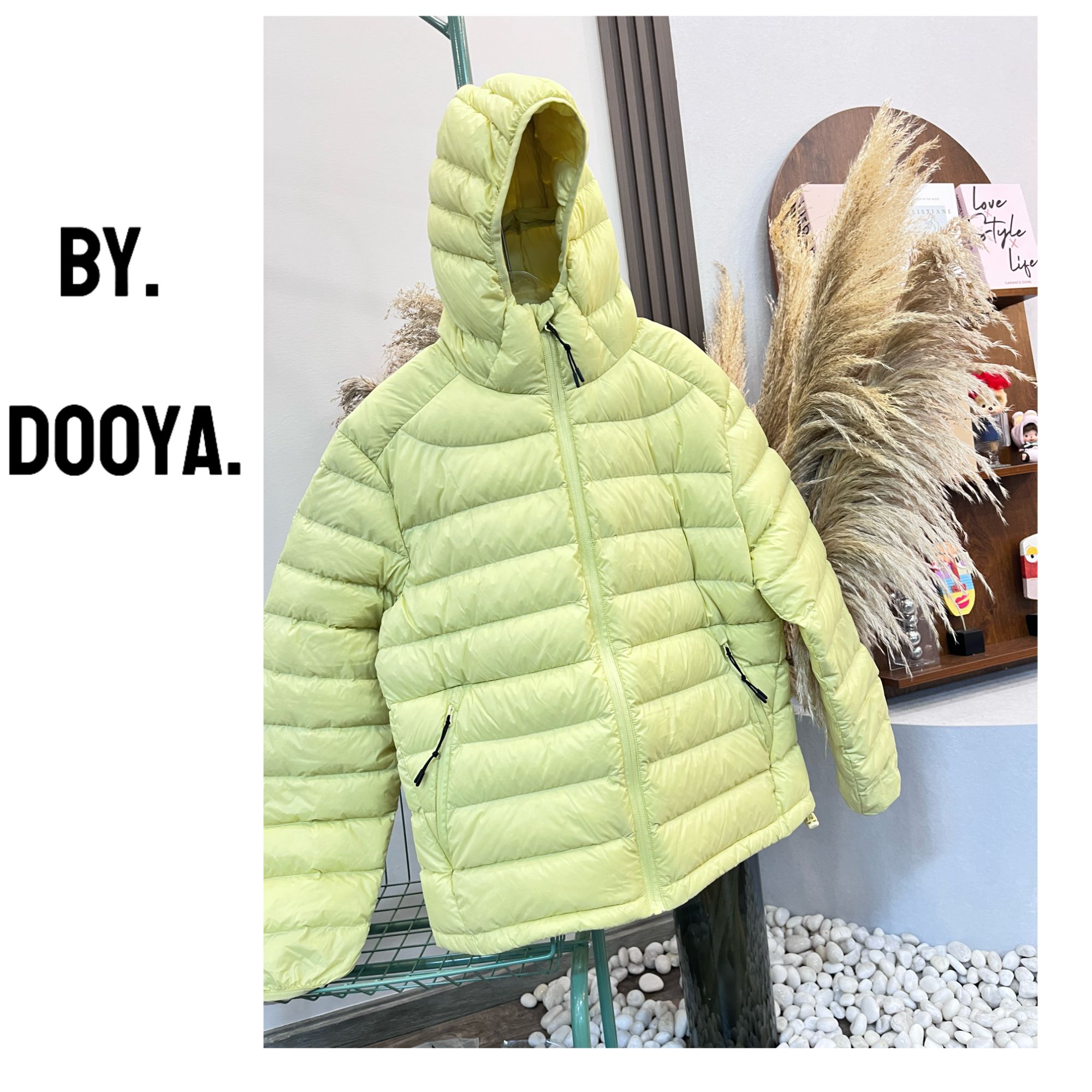 DOOYA 101508 草黄色排骨轻薄厚外套