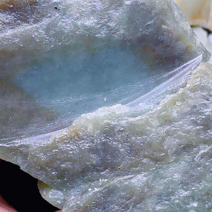 北***仙和田玉未镶嵌珠宝半成品