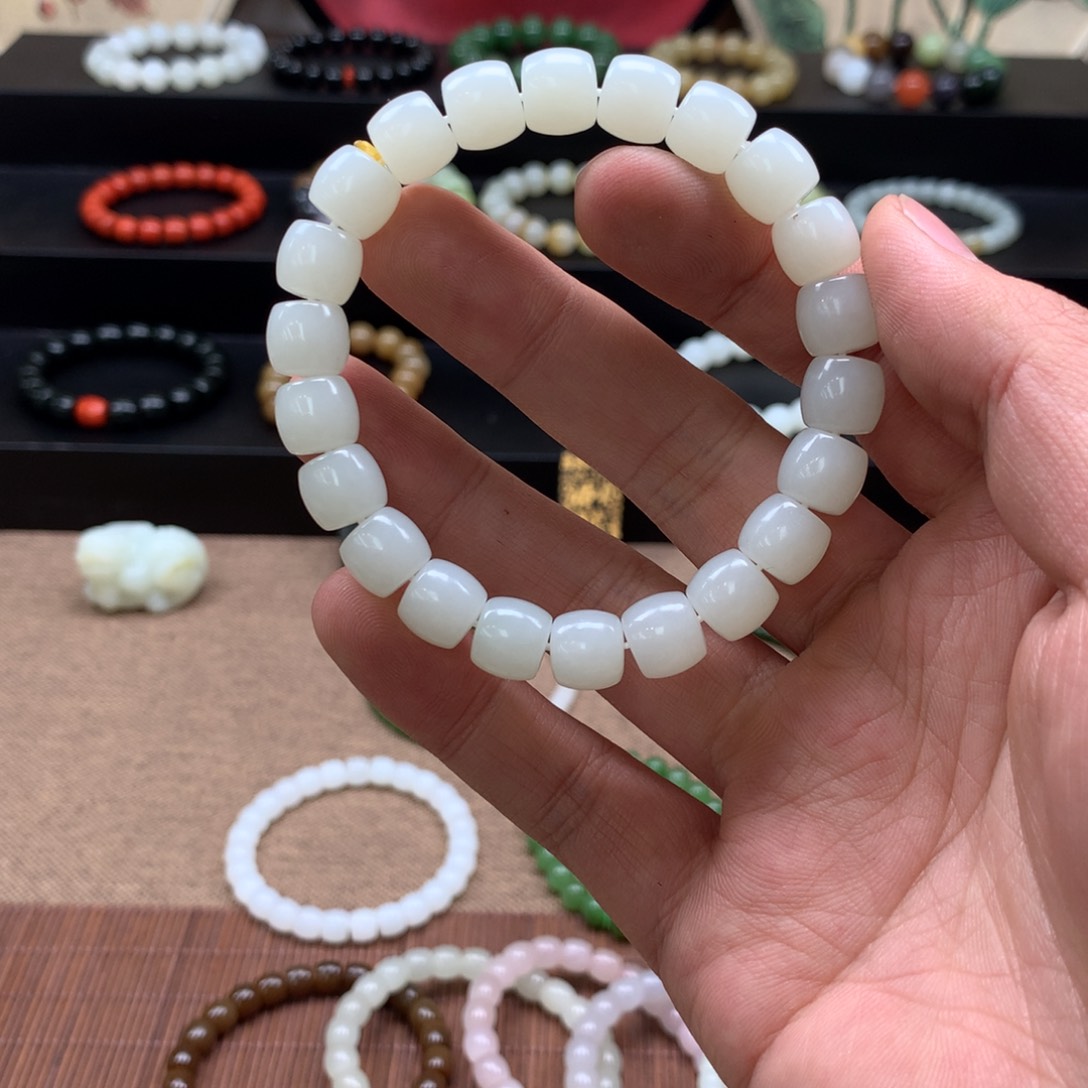 和田玉手链未镶嵌E****7