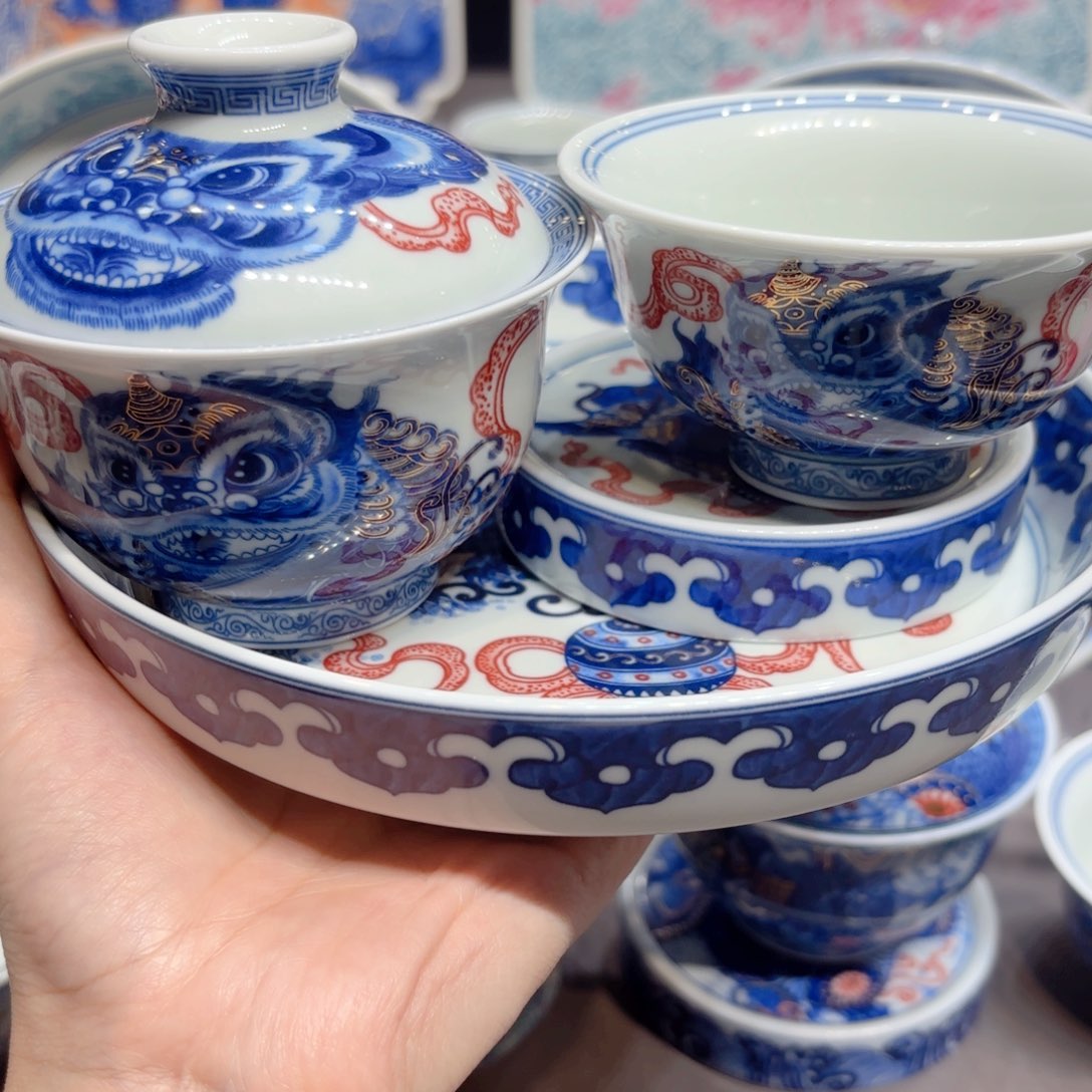 摆件景德镇陶瓷艺术展