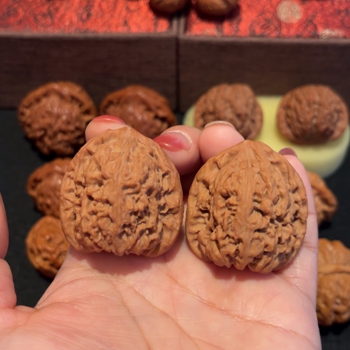 文玩核桃吊坠南疆石