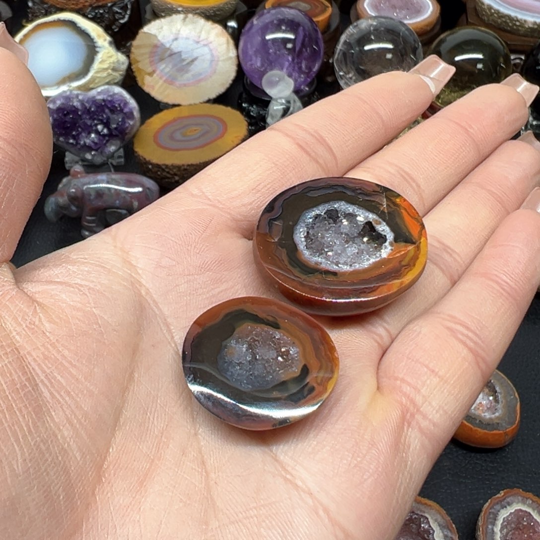 玛瑙/玉髓摆件未镶嵌小****-