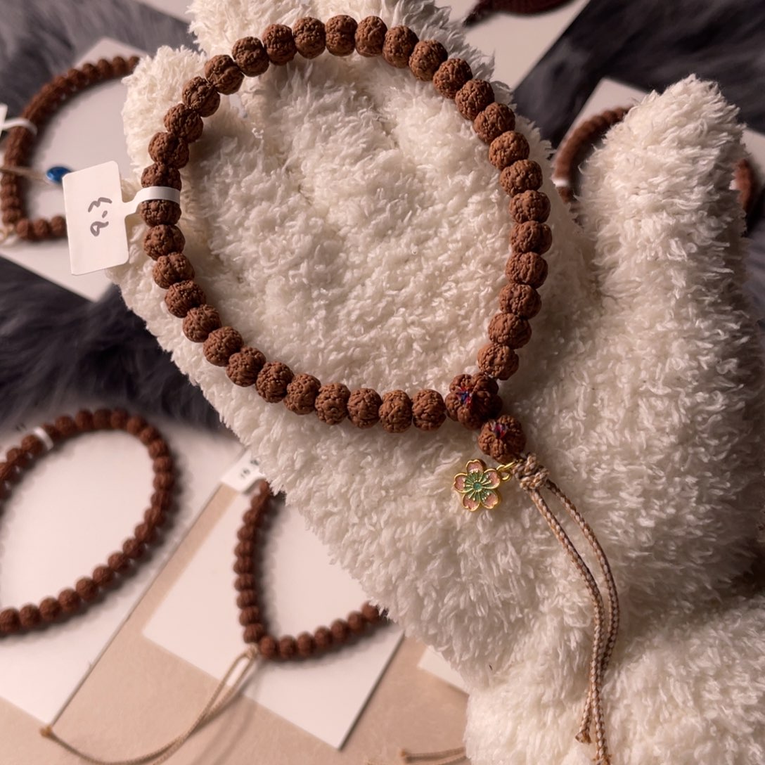 金刚菩提吊坠五朵金花梅花小金刚9.3mm