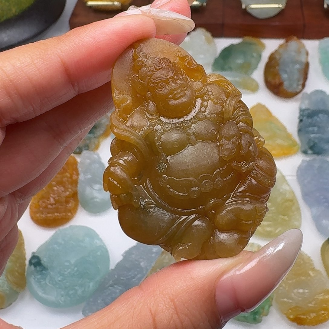 天***店定制翡翠未镶嵌毛货