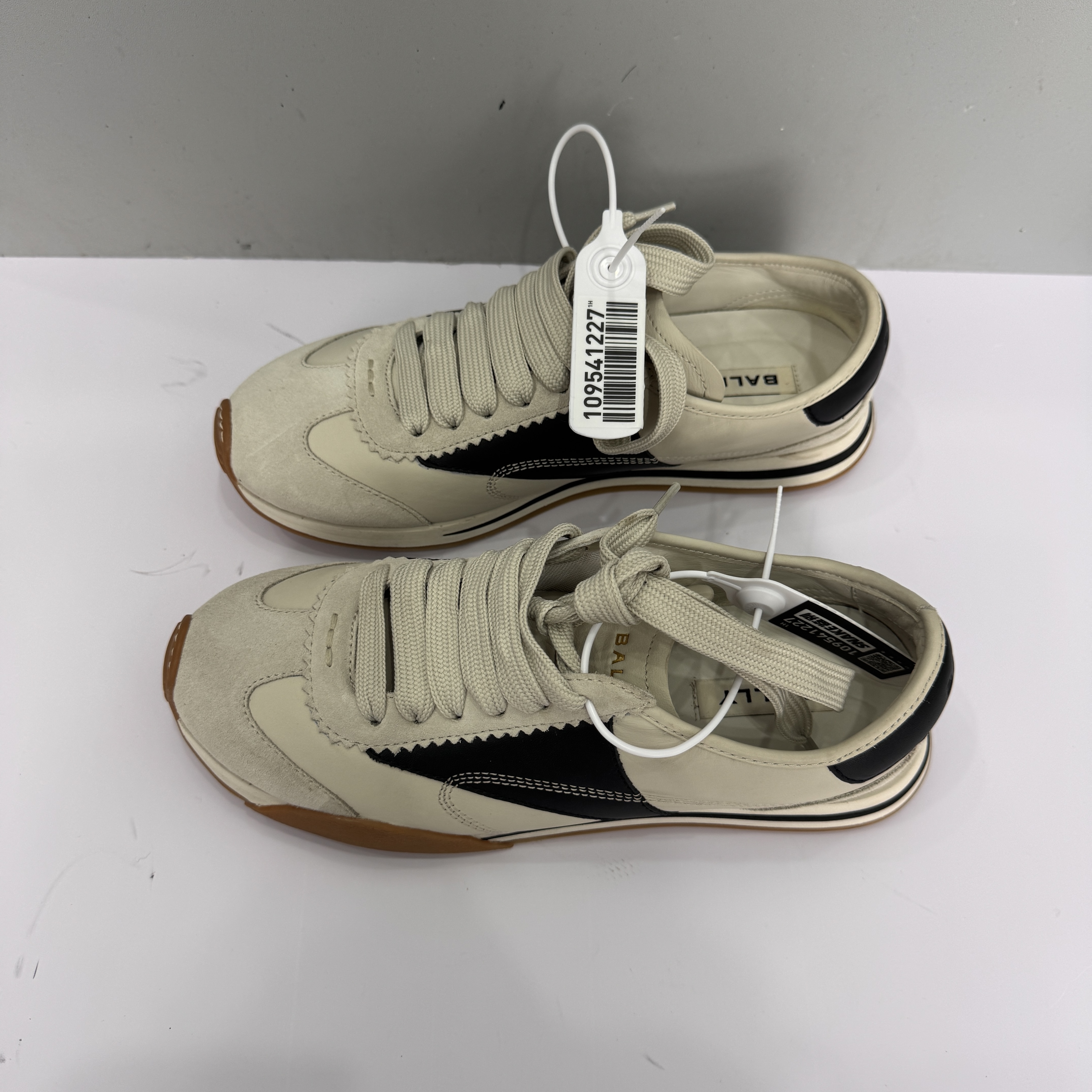 95新 BALLY/巴利 40码 255 低帮 板鞋