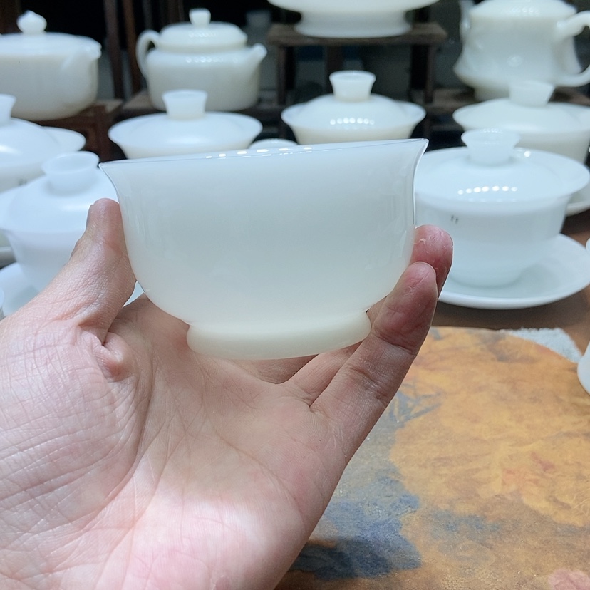 【闪购商品】我想去买东西的路上我的眼泪不