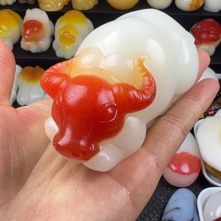 新疆戈壁五彩石金丝