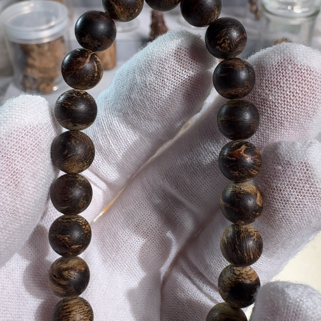 沉香碎屑沉香达拉干0.8沉水7.1克