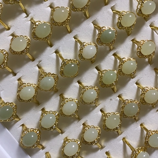 和田玉戒指未镶嵌多样性发其一