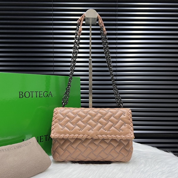 95新/葆蝶家/妃鱼/包包/250108EV0025