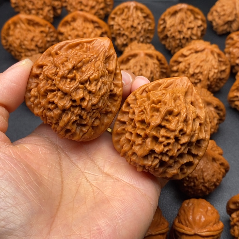 【闪购商品】文玩核桃把件45官帽