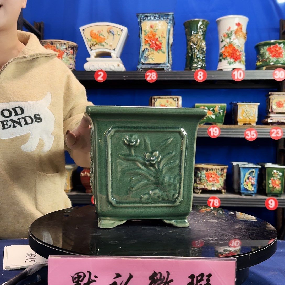 528玉绿微瑕外口19内深17