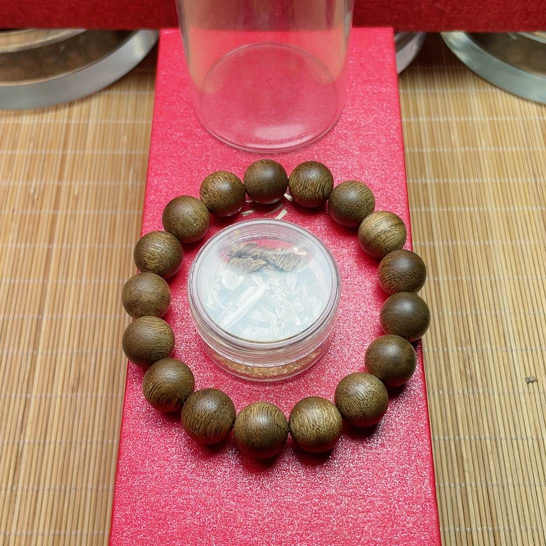 沉香手串海南绿棋B1262945