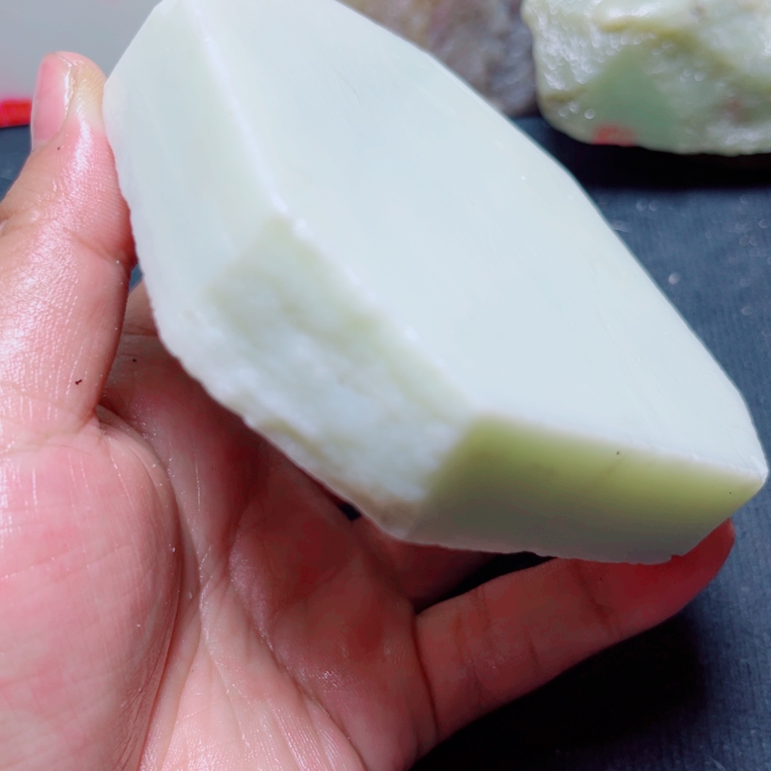 和田玉未镶嵌珠宝奇石