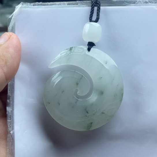 未镶嵌手镯石英质玉（金丝玉）