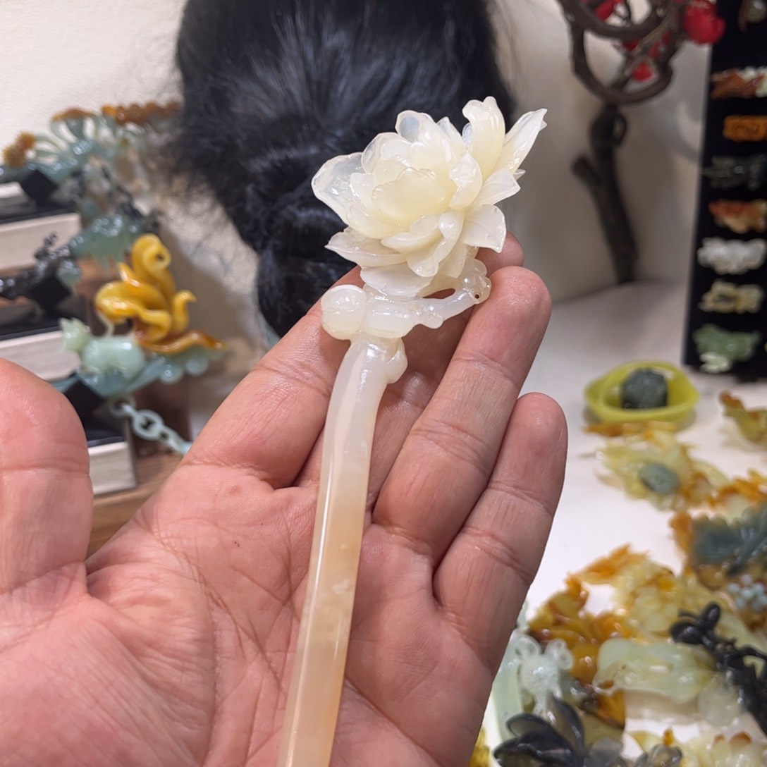 蛇纹石玉发簪合金玉**晴