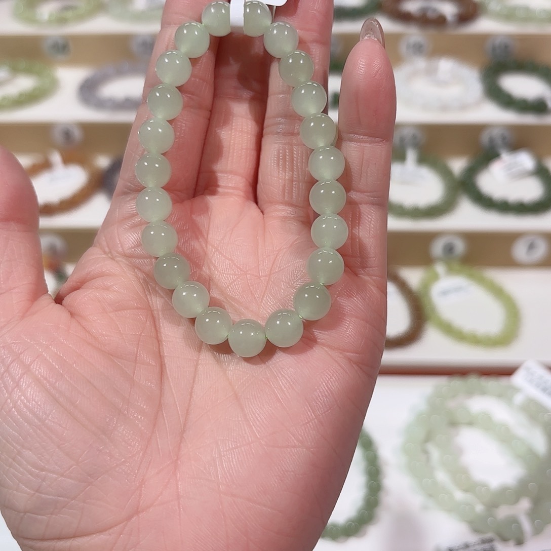 和田玉手链未镶嵌V