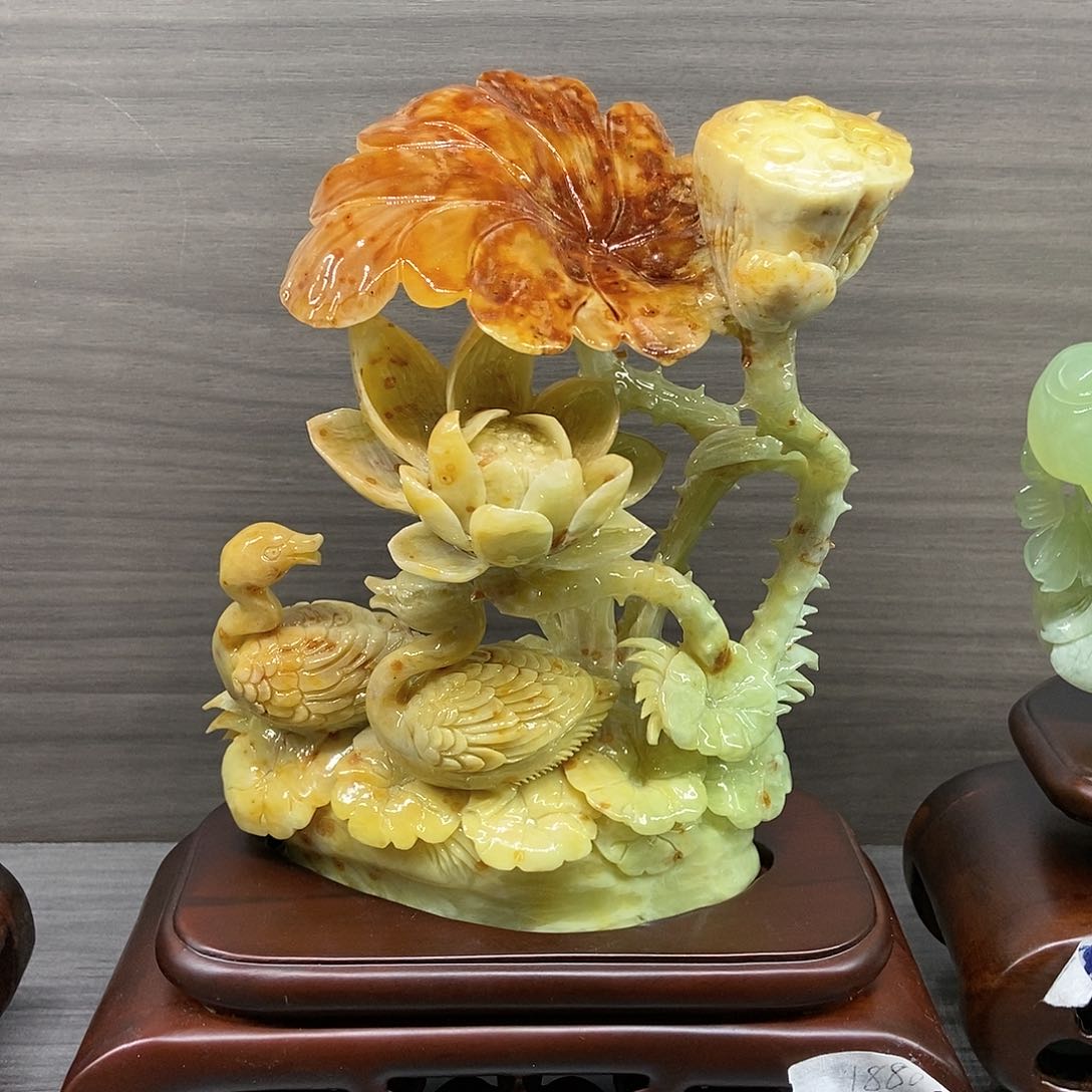 【闪购商品】蛇纹石玉（覆膜）珠宝奇石未镶嵌