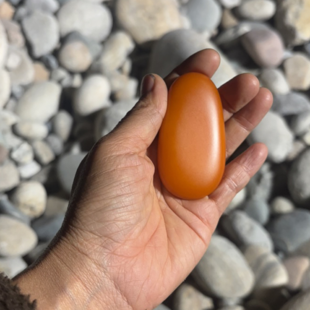 和田鸡油黄吊坠未镶嵌