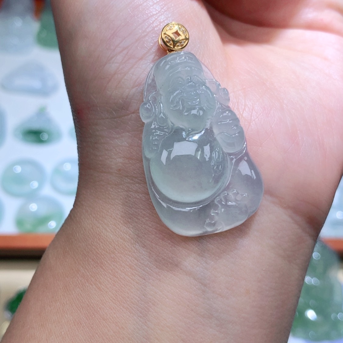 【闪购商品】翡翠颈饰18K金镶嵌财神爷