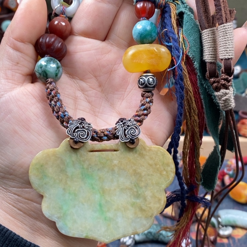 【闪购商品】翡翠颈饰未镶嵌项链