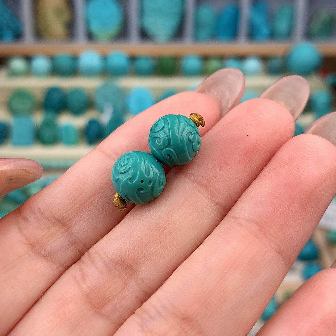 未镶嵌绿松石珠宝奇石