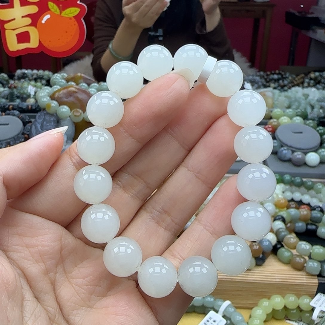 和田玉手链未镶嵌