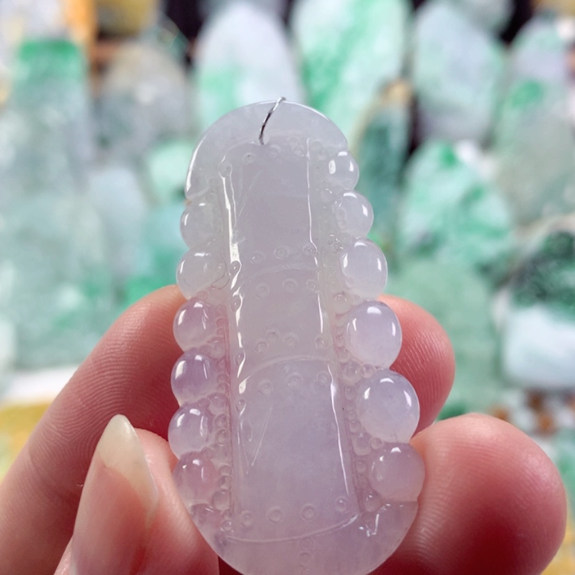 【闪购商品】翡翠吊坠(不含链)未镶嵌