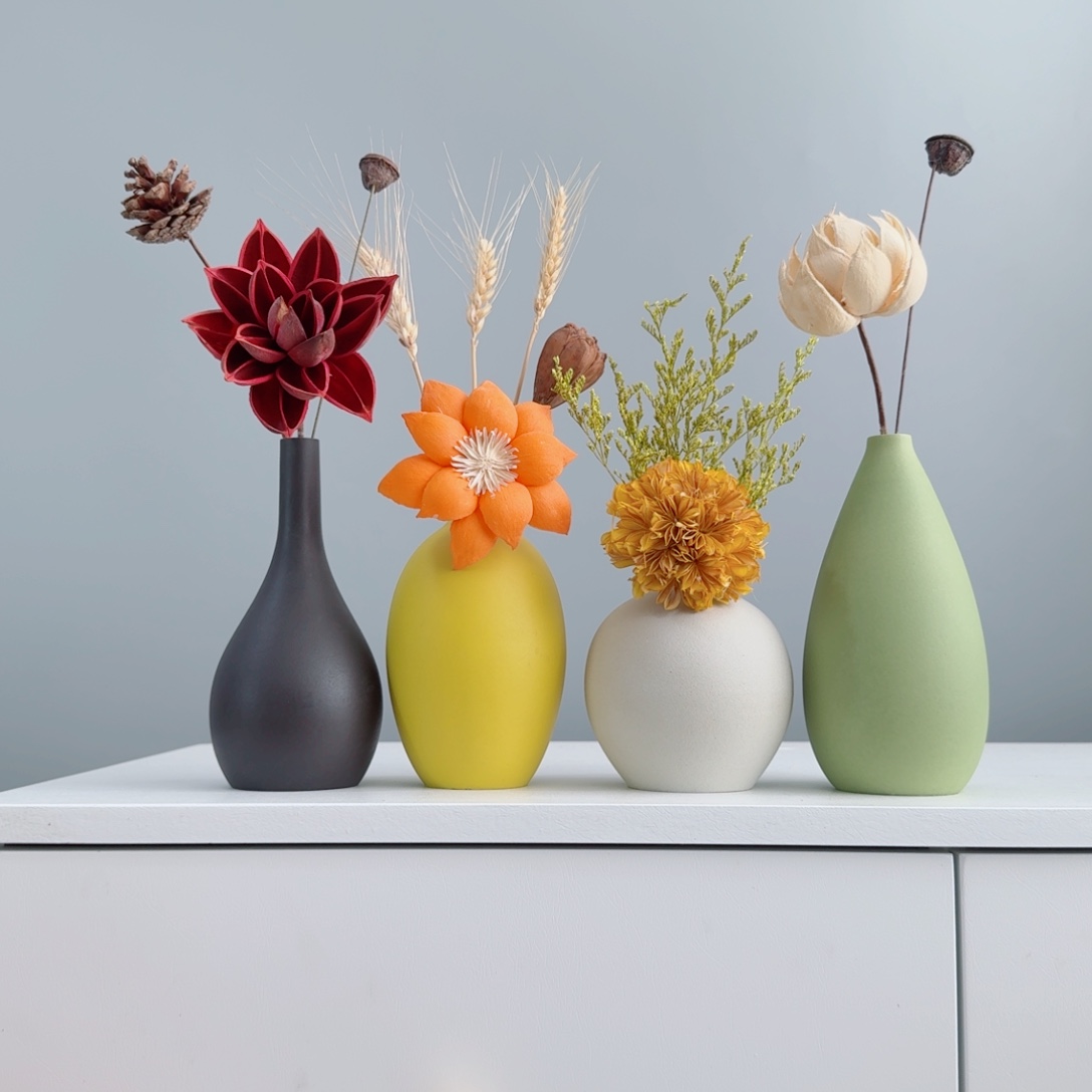 摆件陶瓷小花瓶含花总高约20-30cm