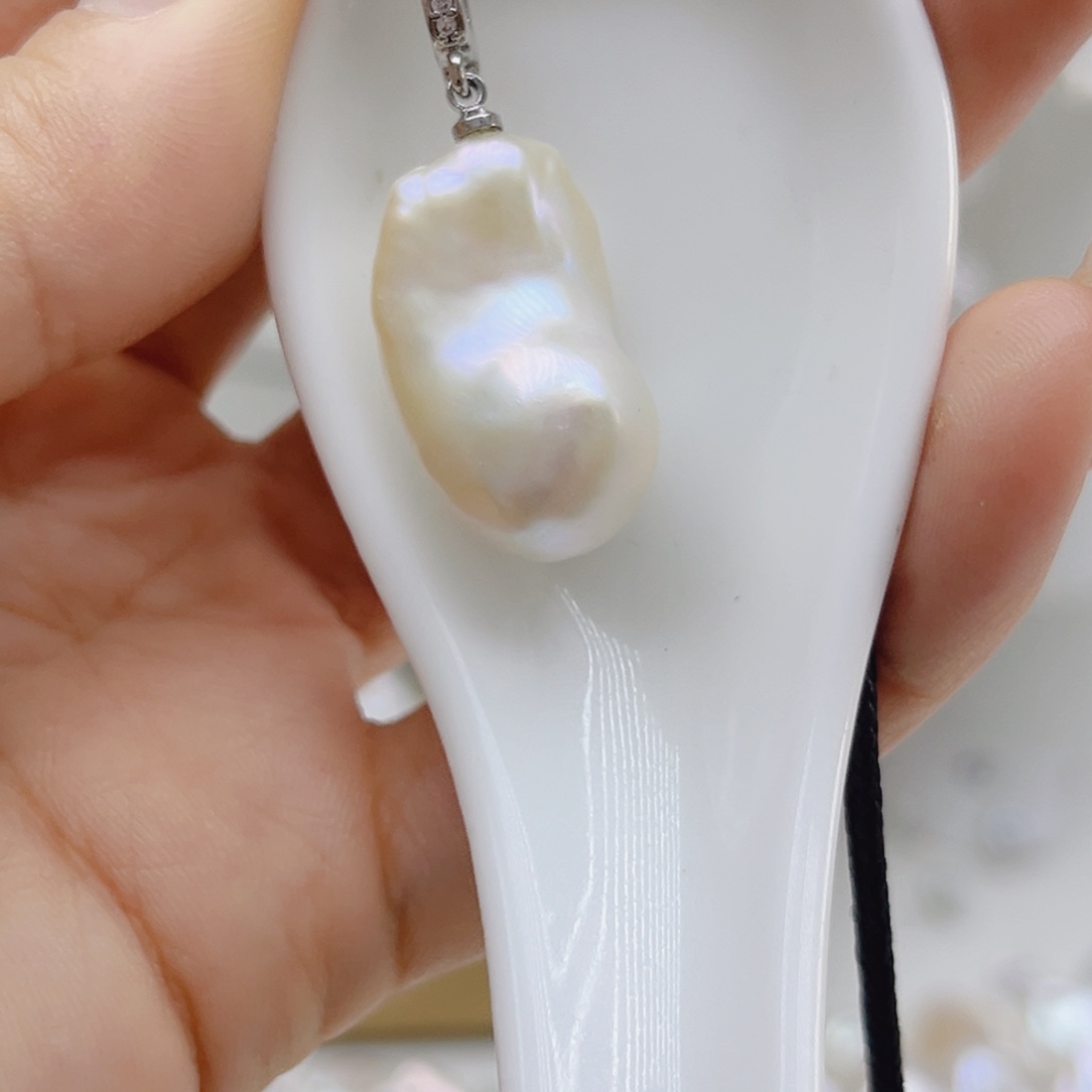 未镶嵌淡水珍珠颈饰