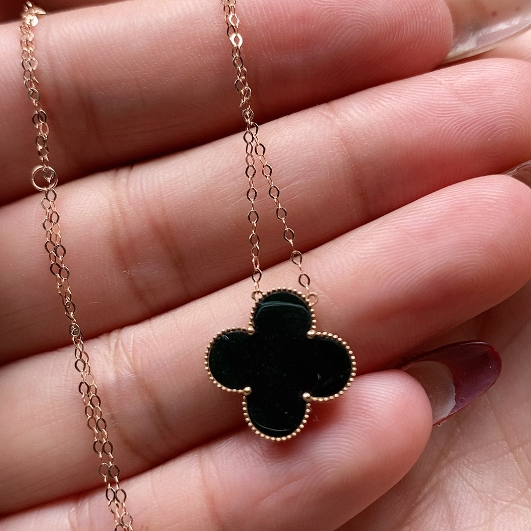 翡翠颈饰18K金镶嵌墨翠