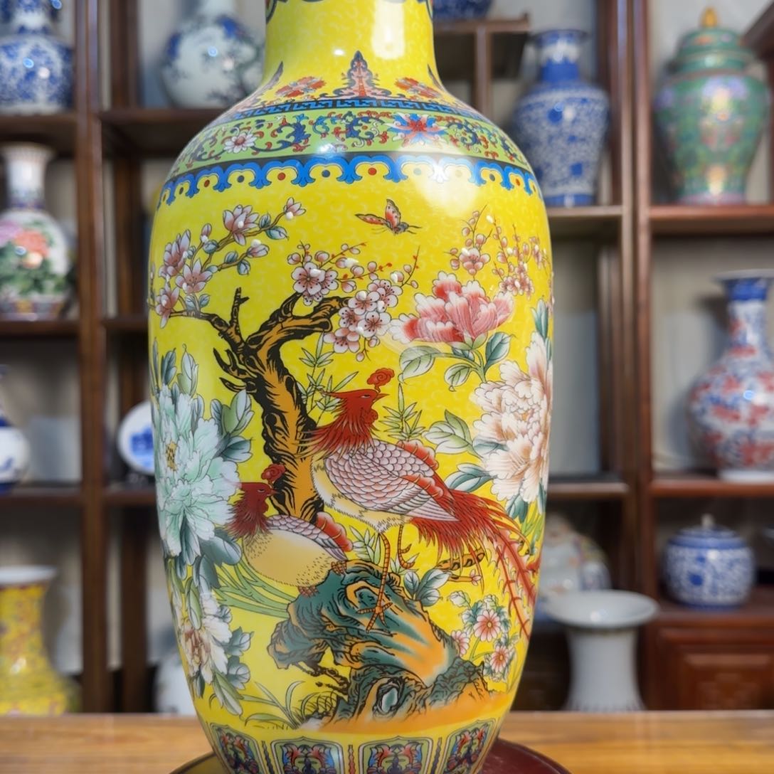 瓶高度35厘米肚径16厘米