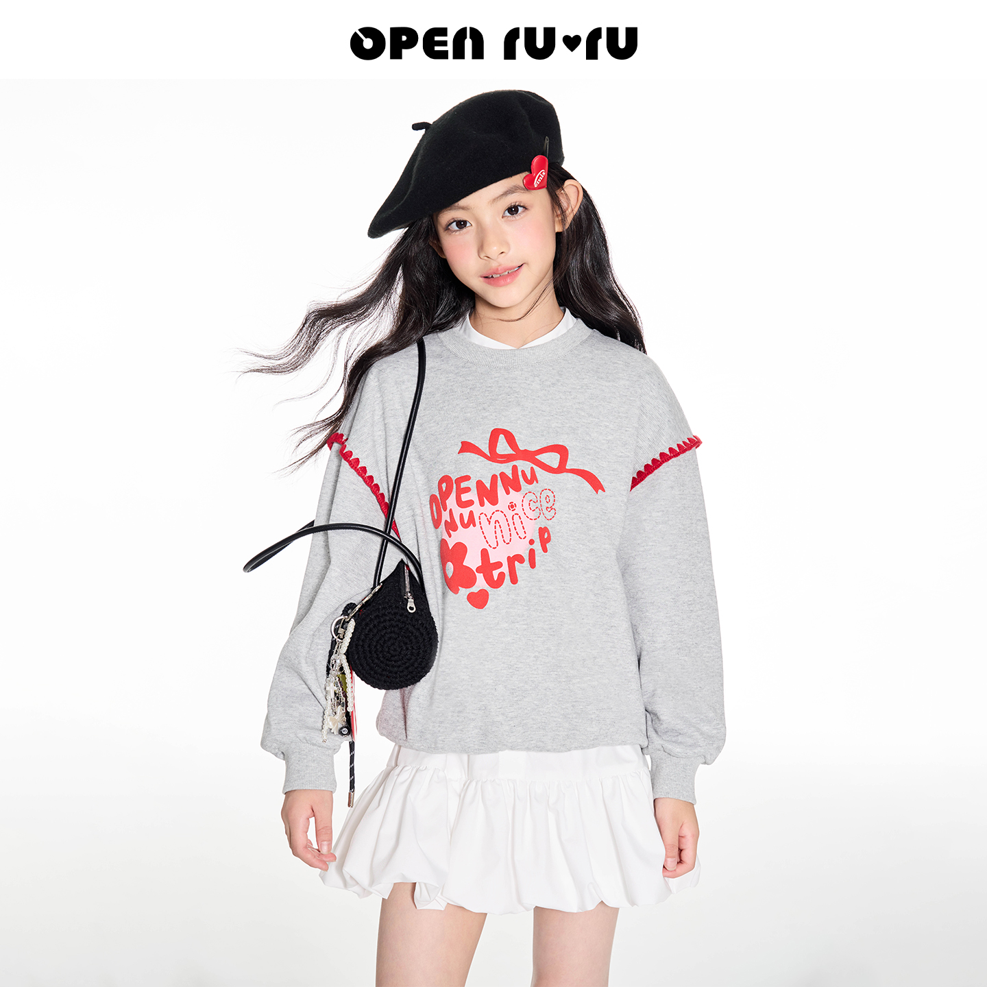 Opennunu女童爱心印花长袖卫衣秋季贝壳绣设计感圆领百搭上衣