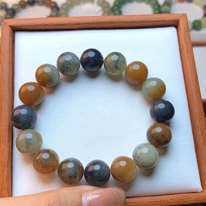 和田玉手链未镶嵌