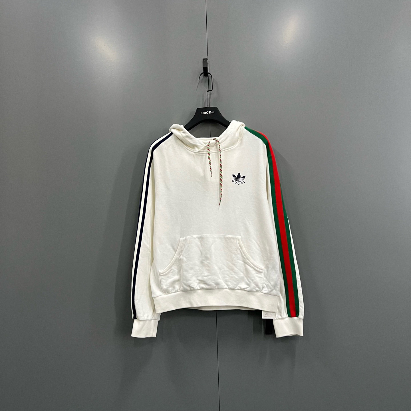 99新 GUCCI/古驰 jp 侧边条纹logo帽衫 L码 610212
