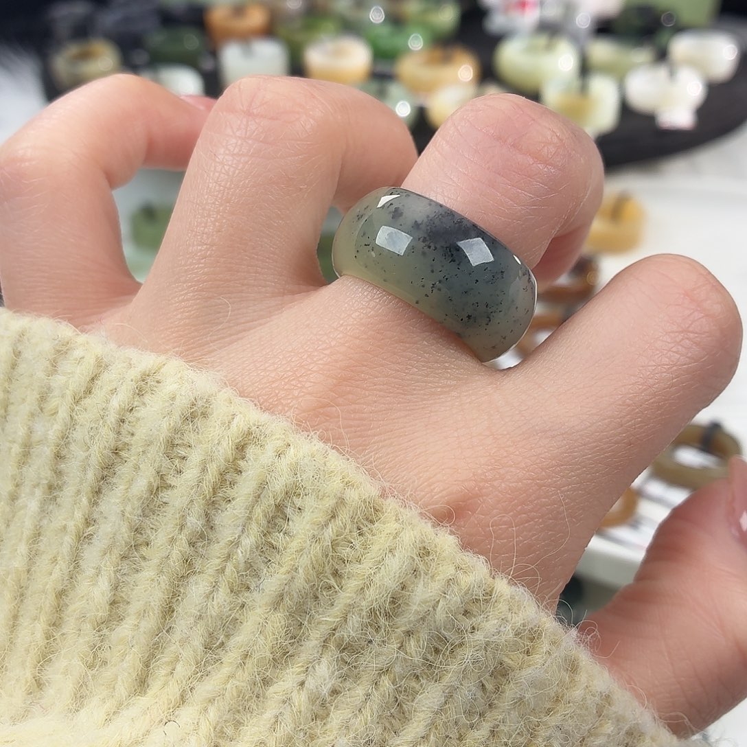 和田玉未镶嵌戒指S145青花轮胎18.4