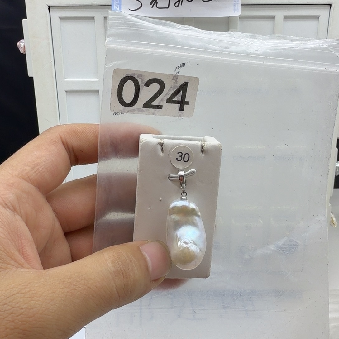 合金颈饰淡水珍珠