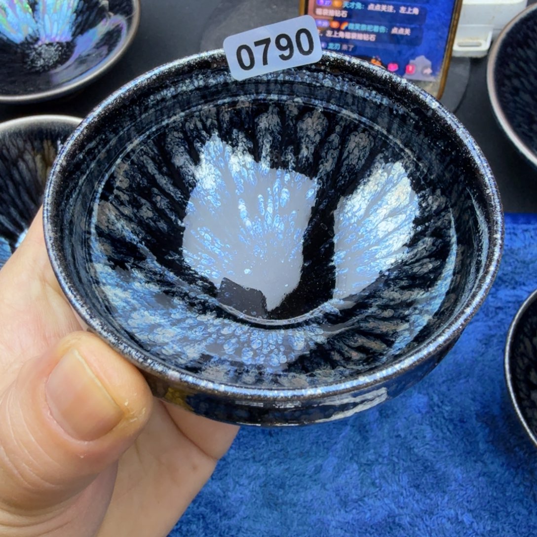 茶盏秦国凤高铁胎百花790香炉