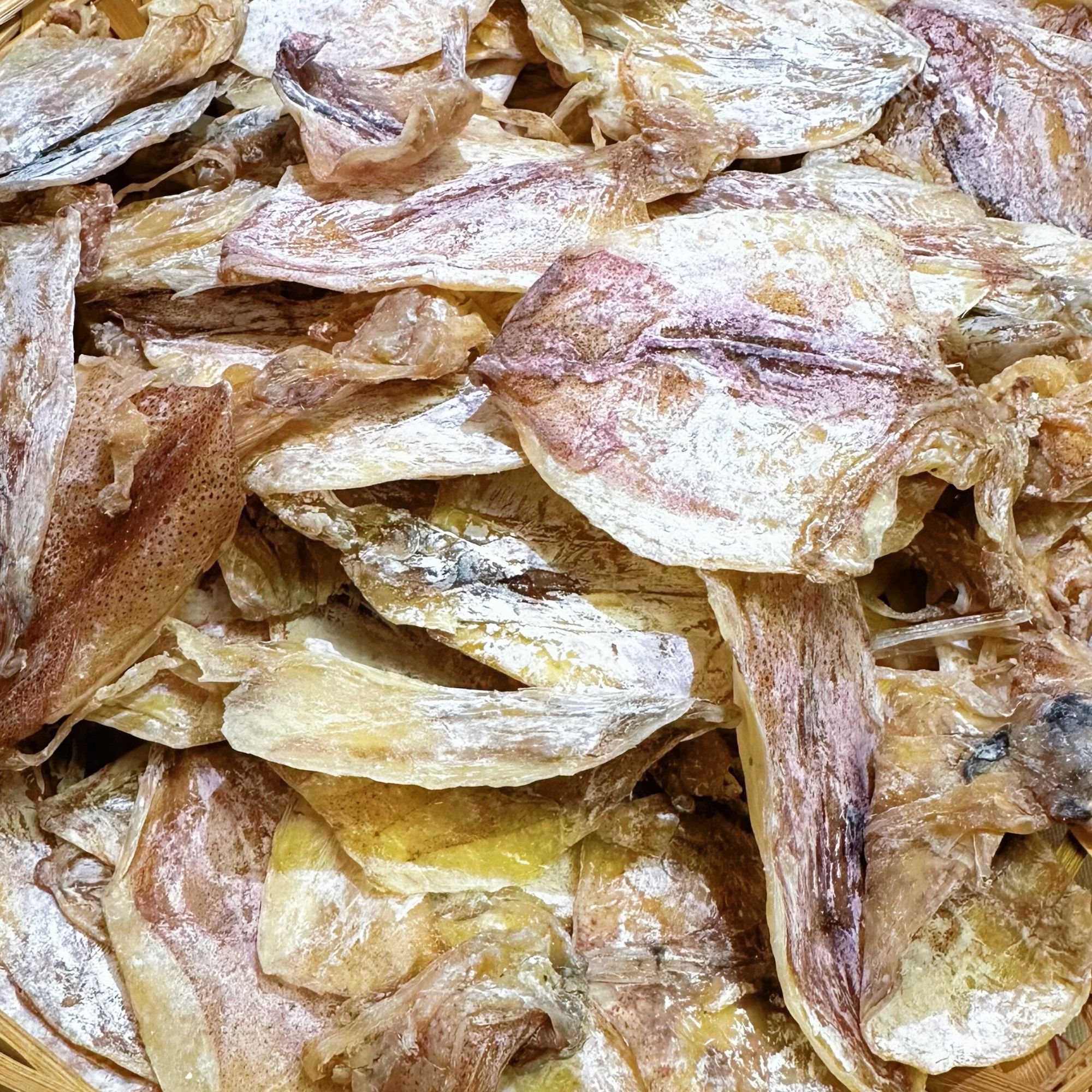 渔民船晒鱿鱼干 A6 小鱿鱼干 1斤80-90条左右 手工生晒零添加