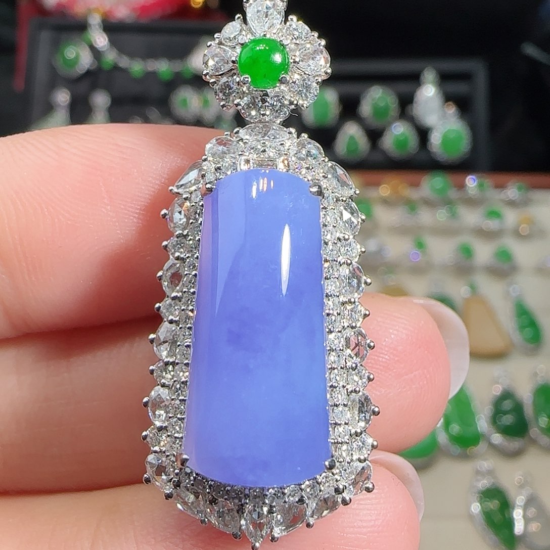 翡翠吊坠(不含链)18K金镶嵌