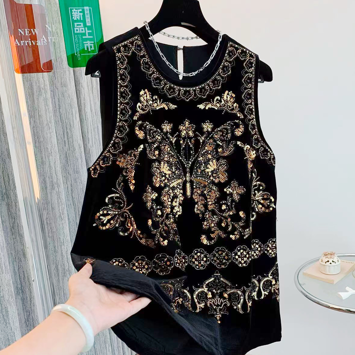  3235【欧货原单】金蝶秋季新款高端欧货亮片钉珠丝绒无袖背心马甲